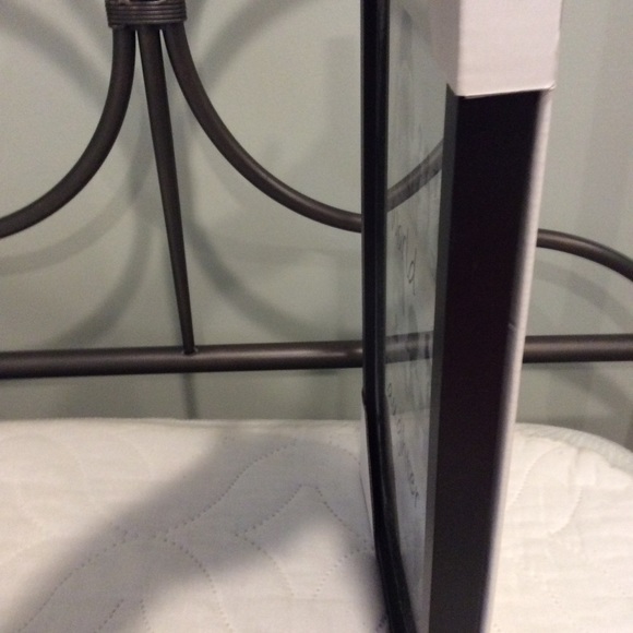 BOGO FREE🌸New Fetco Frame 16 3/4 L x 8 3/4 wide🌸 - Picture 4 of 4